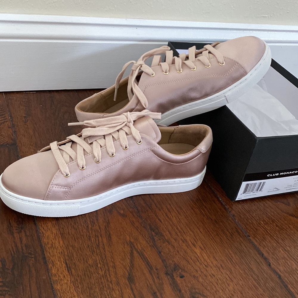 Club Monaco blush sneakers